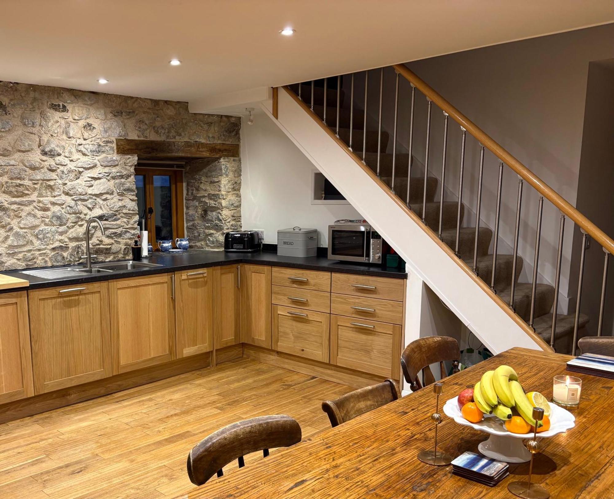 Stunning Converted Granary In Heart Of * Saint David's